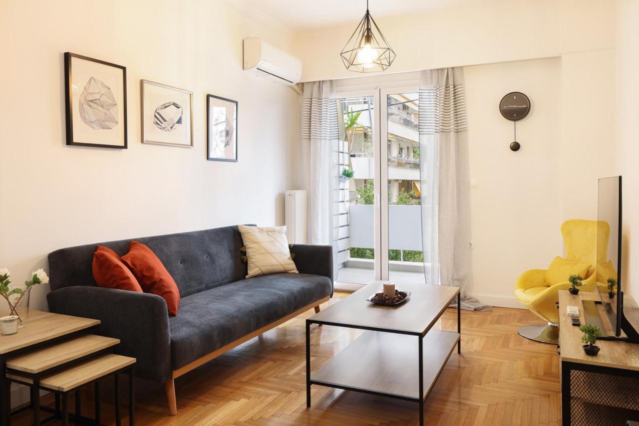 Comfort & Relax Apartment In Athens Riviera المظهر الخارجي الصورة